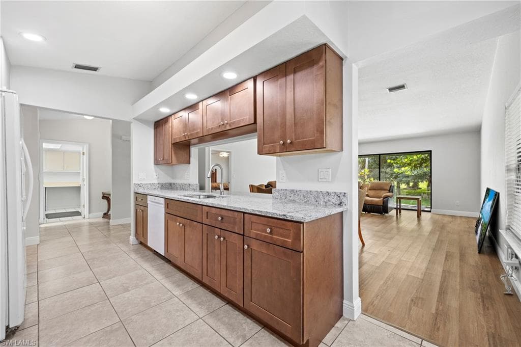 5815/5817 Littlestone CT-39