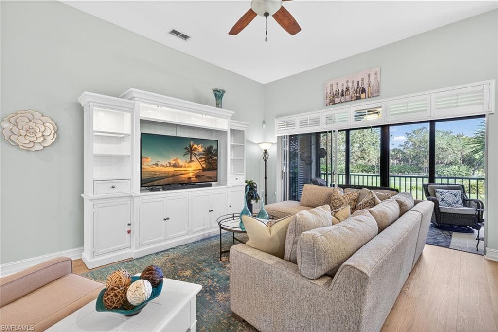 8251 Southern Hills CT 203-3
