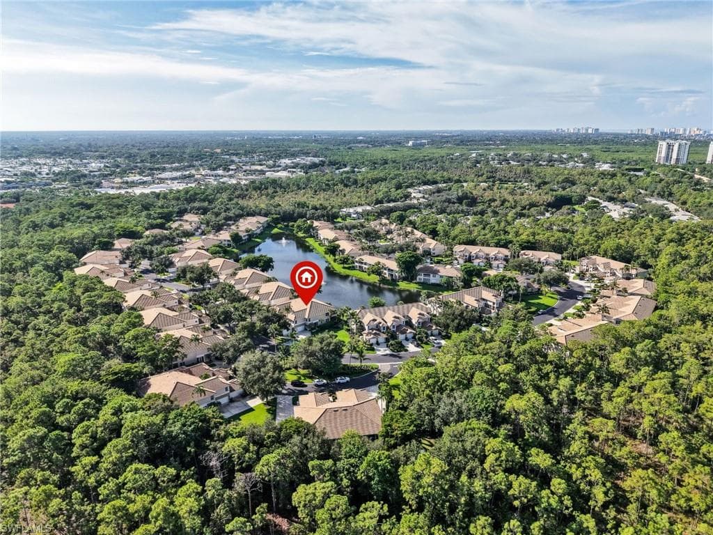882 Carrick Bend CIR 102-34