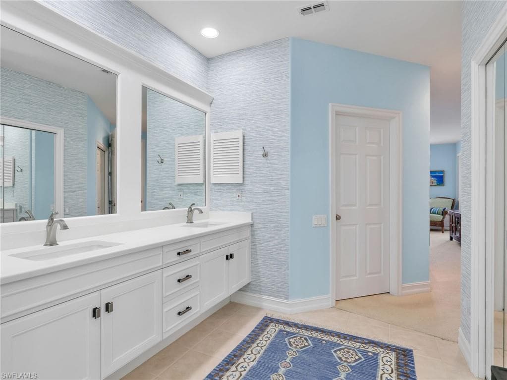 882 Carrick Bend CIR 102-29