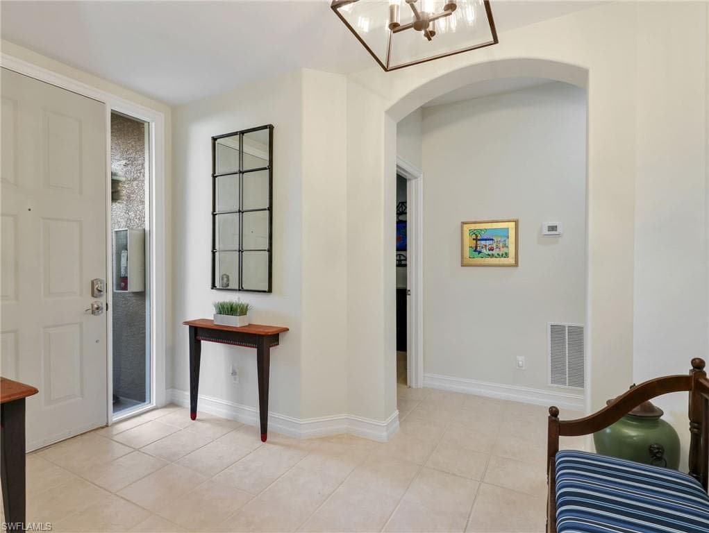 882 Carrick Bend CIR 102-7