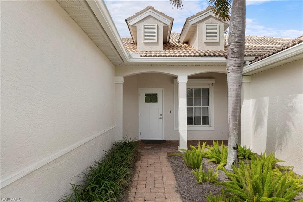 1511 Whispering Oaks CIR-2