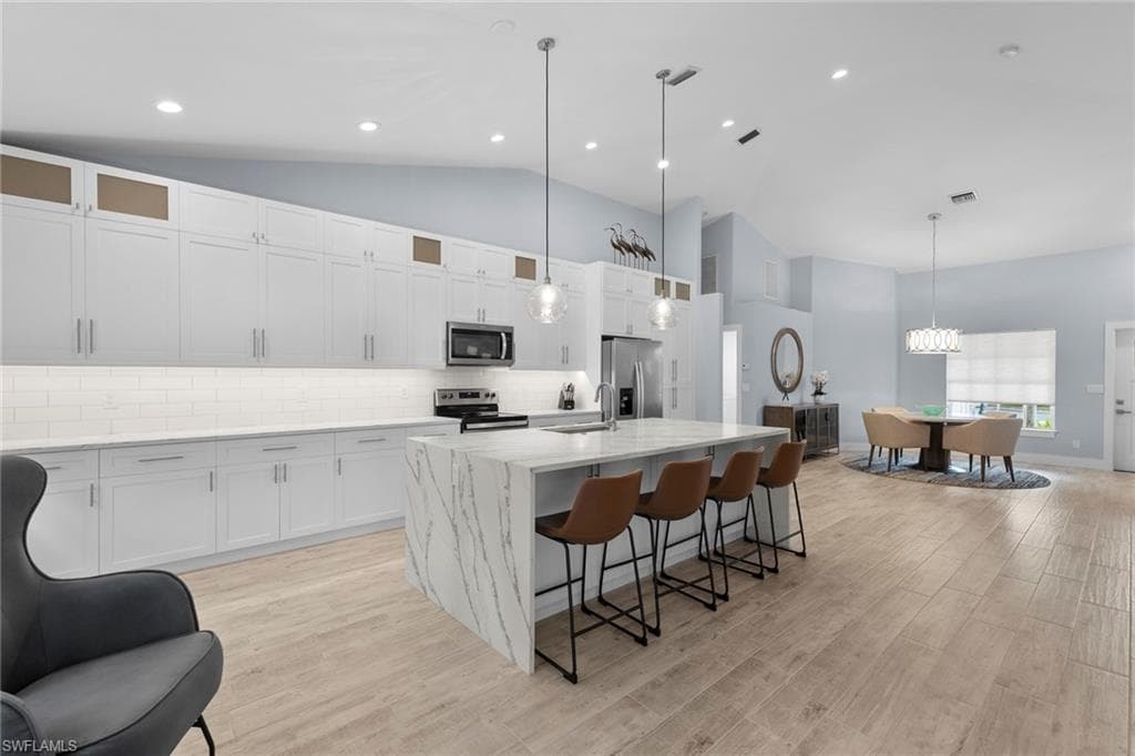 1511 Whispering Oaks CIR-13