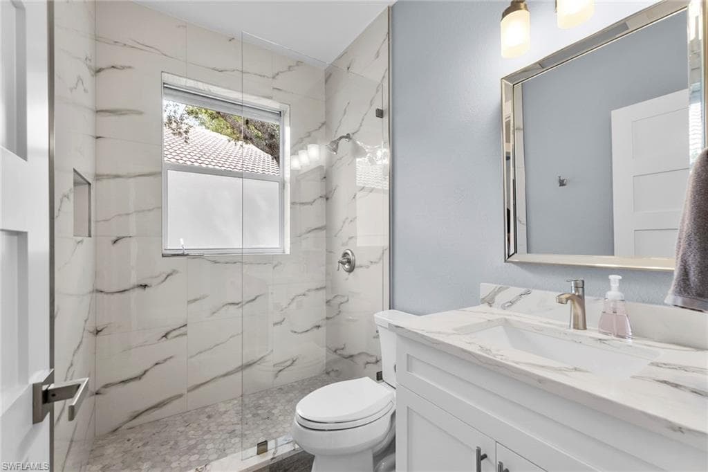 1511 Whispering Oaks CIR-16