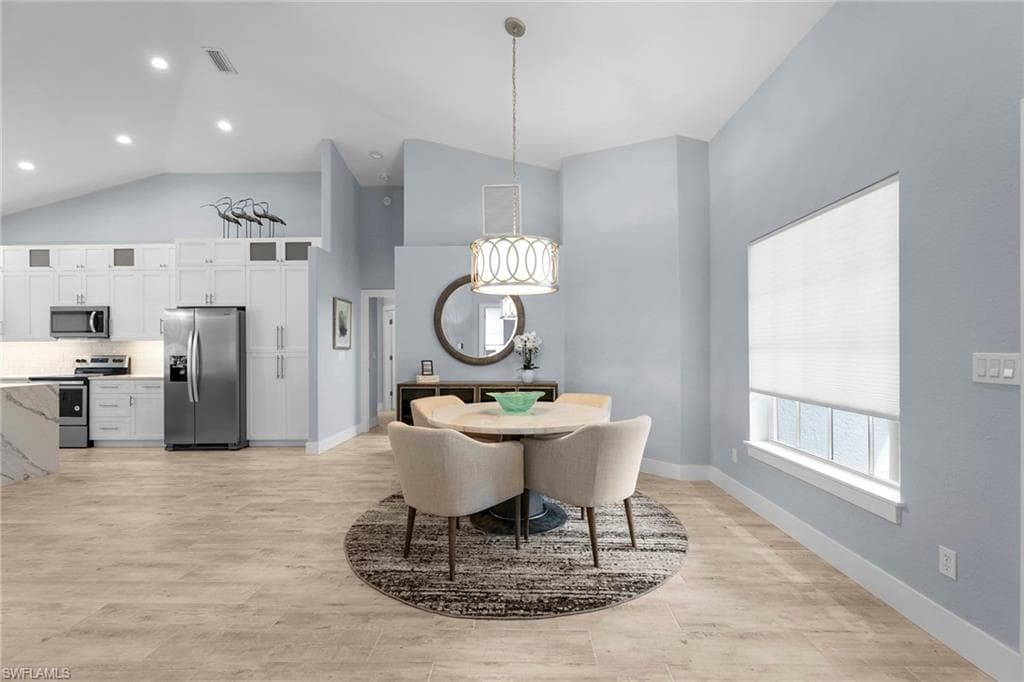 1511 Whispering Oaks CIR-5