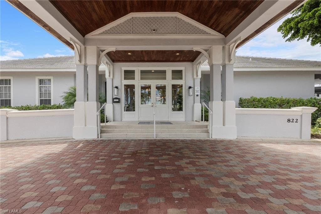 1511 Whispering Oaks CIR-40