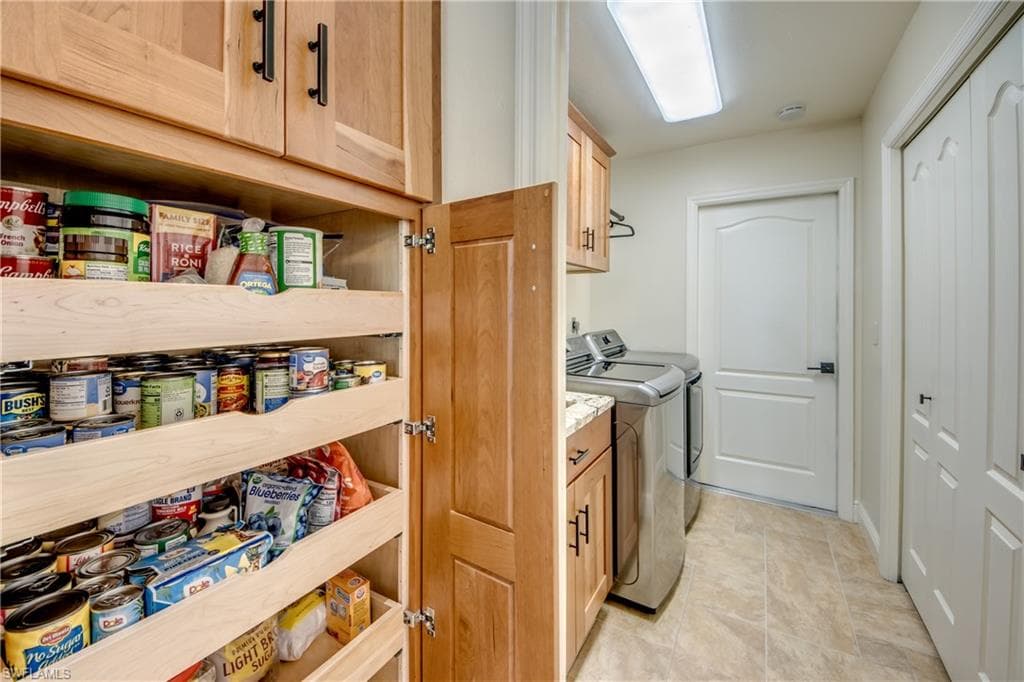3259 Sabal Springs BLVD-25