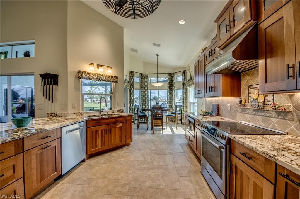 3259 Sabal Springs BLVD-18
