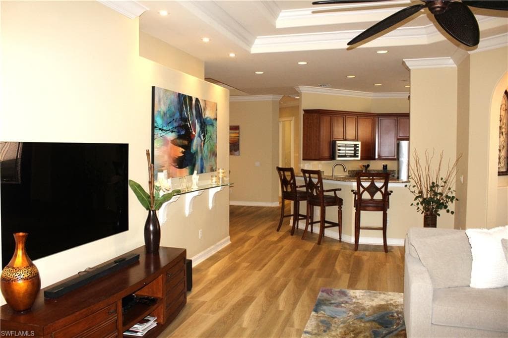 3127 Santorini CT-6
