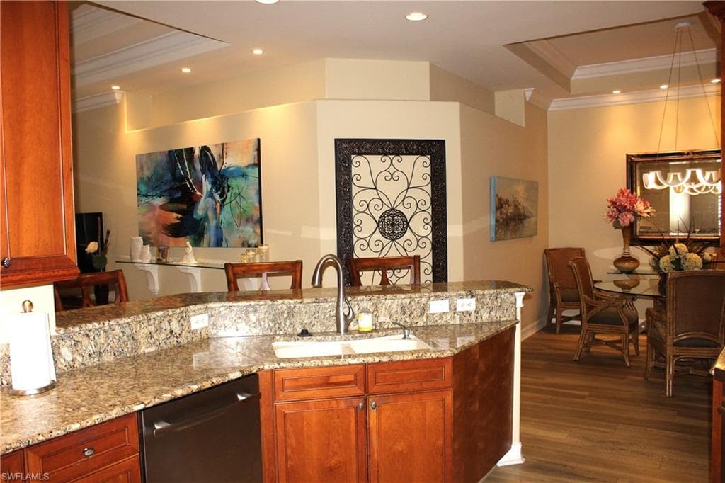 3127 Santorini CT-5