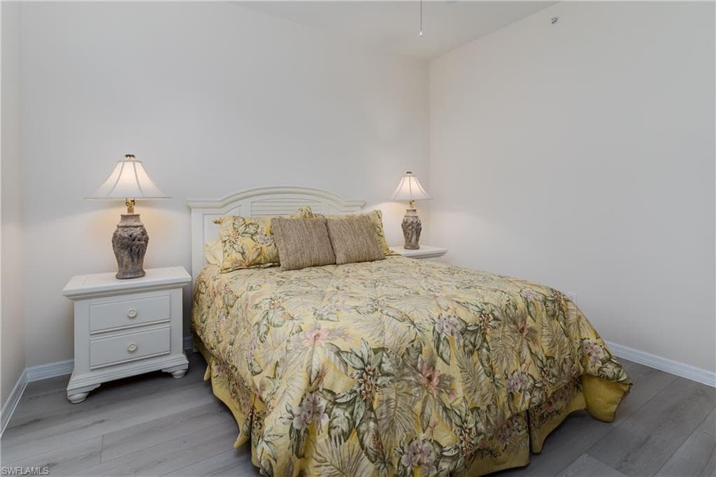 6700 Beach Resort DR 5-17