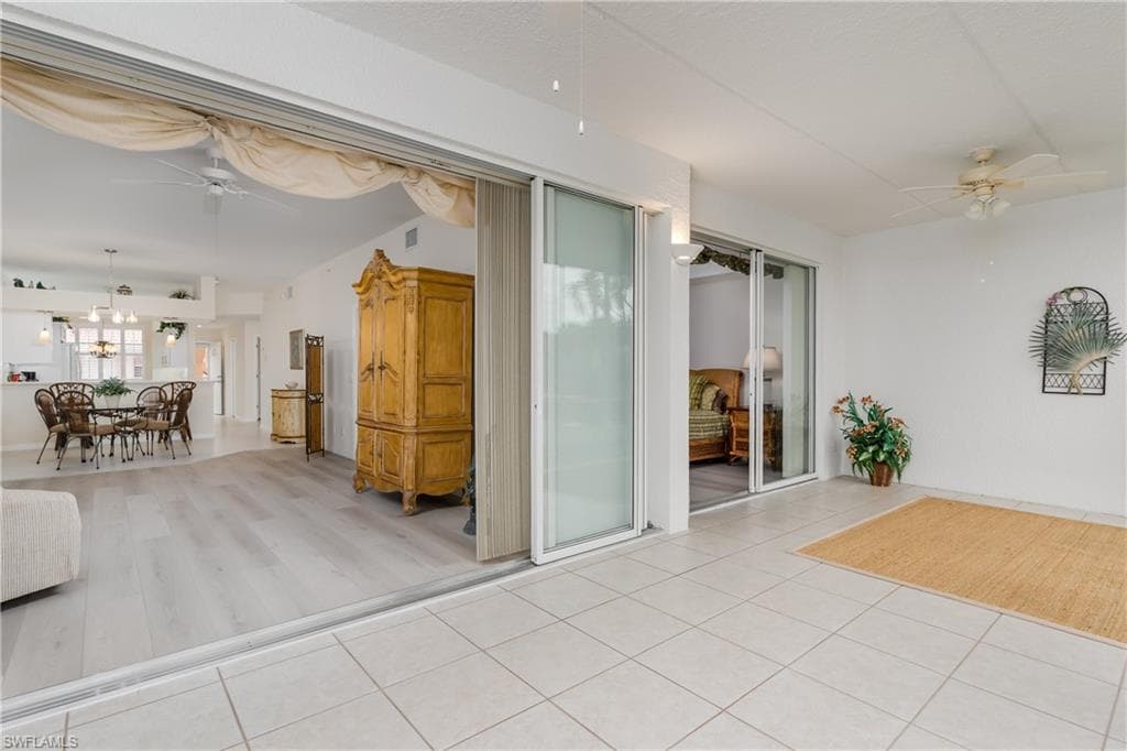 6700 Beach Resort DR 5-19