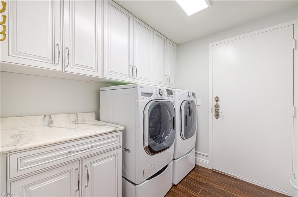6061 Silver King BLVD 1001-56