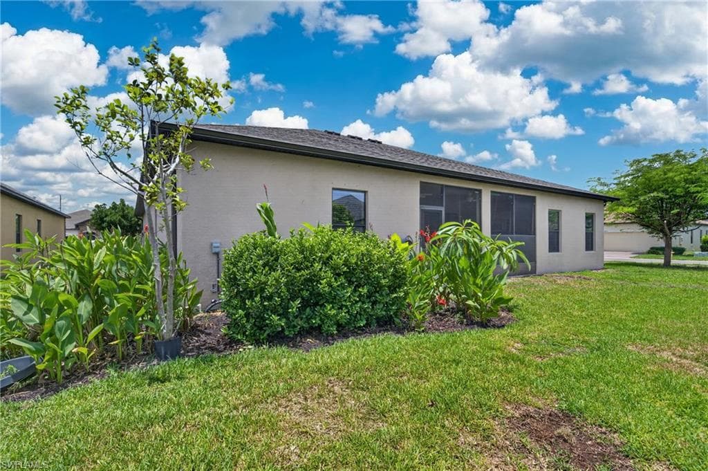 4054 River Bank WAY-33
