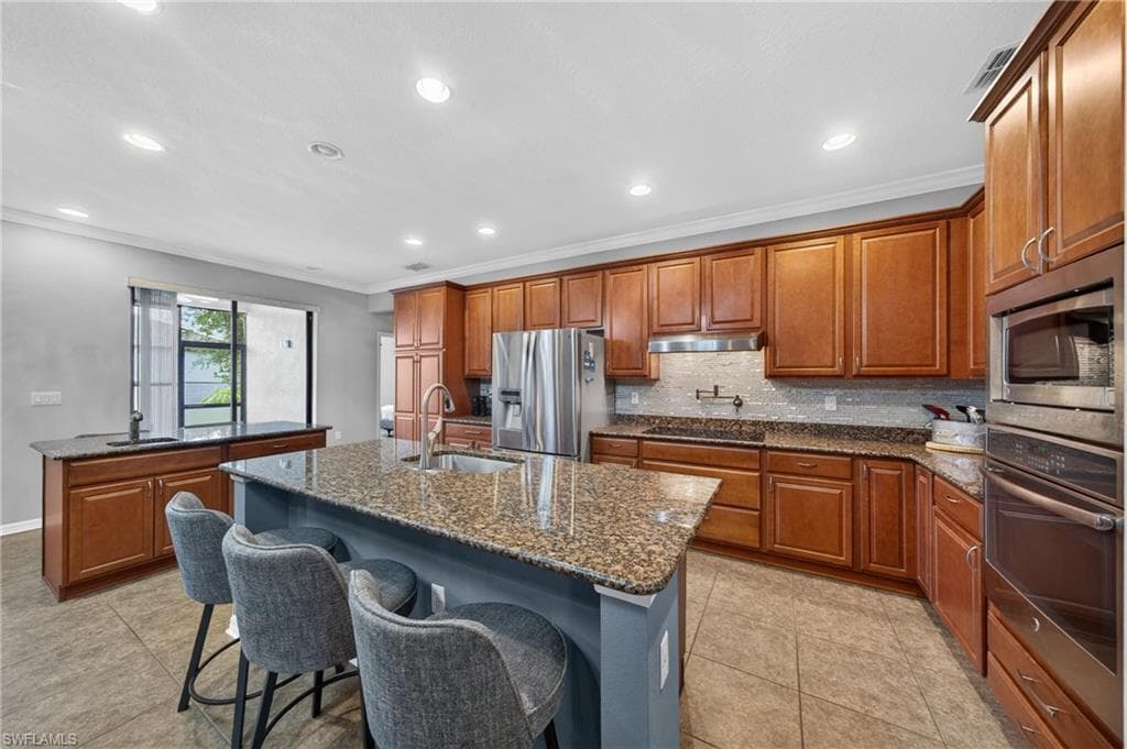 4054 River Bank WAY-9