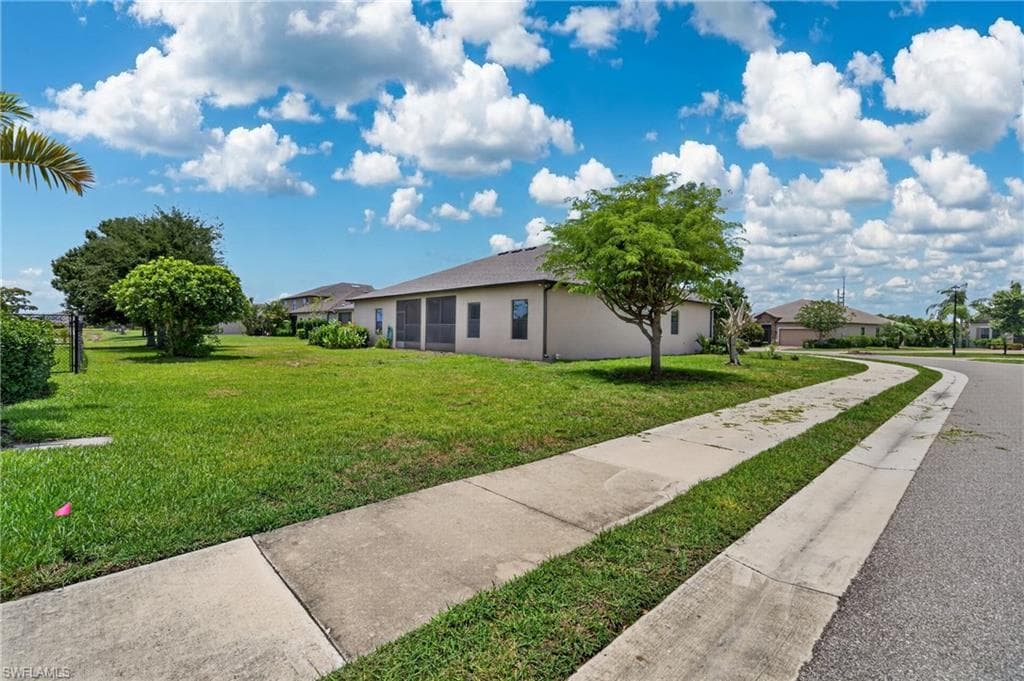 4054 River Bank WAY-30