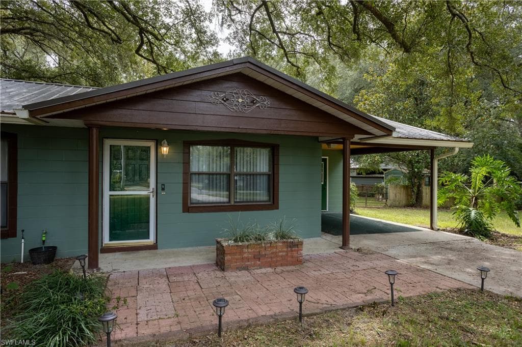 16564 25th LN-6