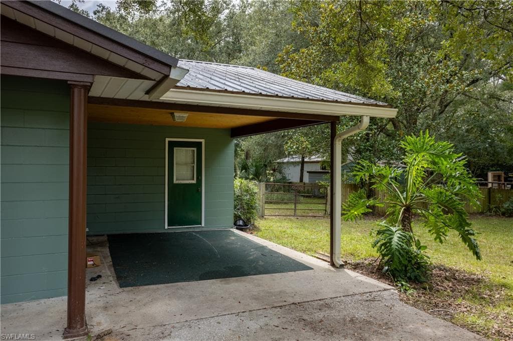 16564 25th LN-5