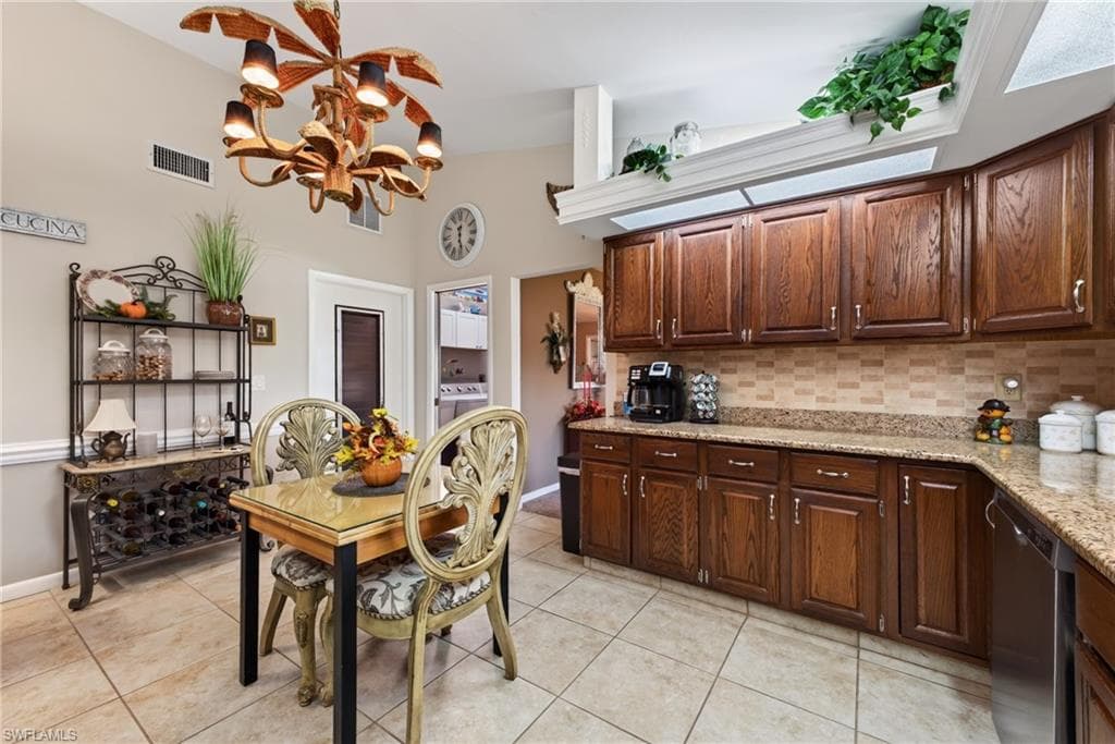 1278 N Arcola DR-3