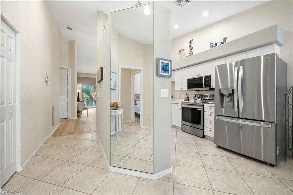 1240 Sarah Jean CIR 205-8