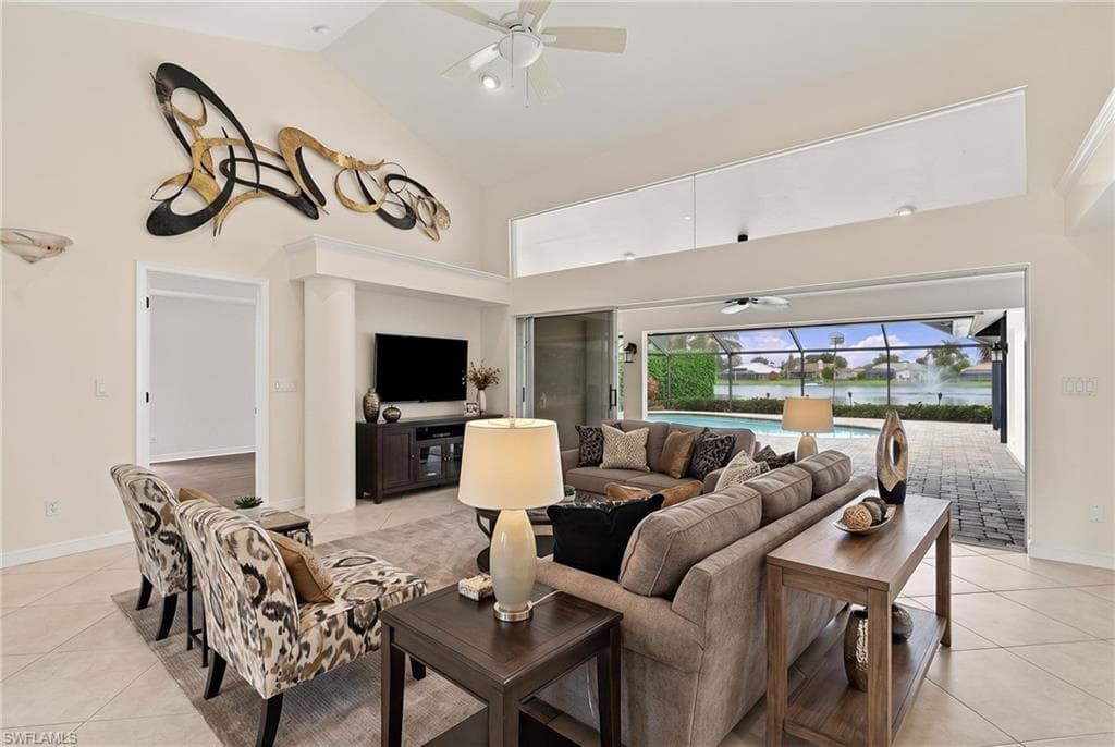 11267 Phoenix WAY-4