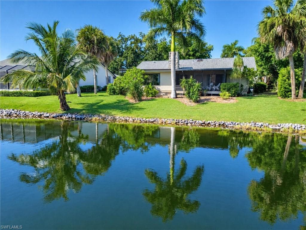 15853 Silverado CT-6