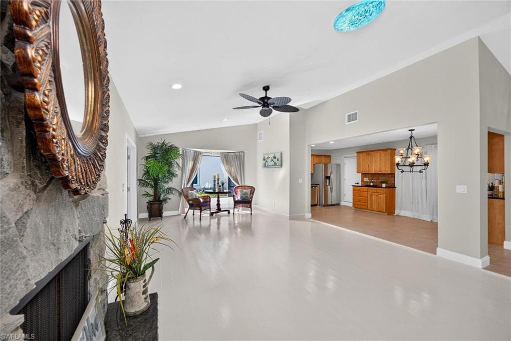 15853 Silverado CT-13