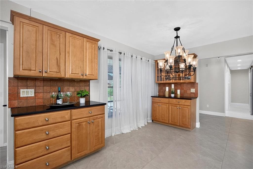 15853 Silverado CT-28