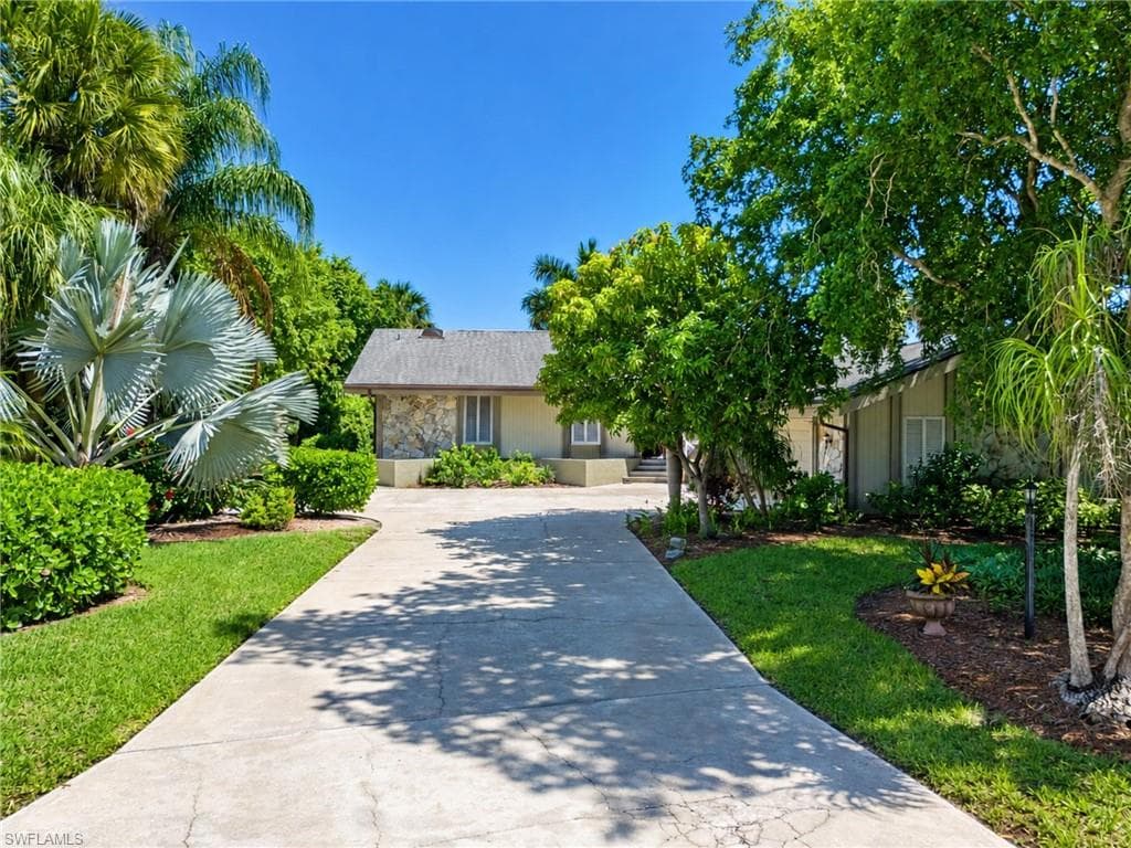 15853 Silverado CT-10