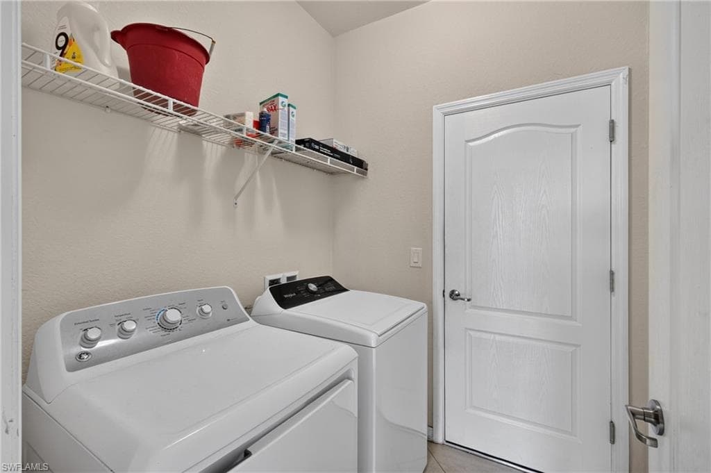 3576 Valle Santa CIR-18