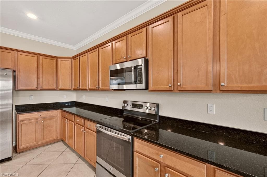 3576 Valle Santa CIR-11