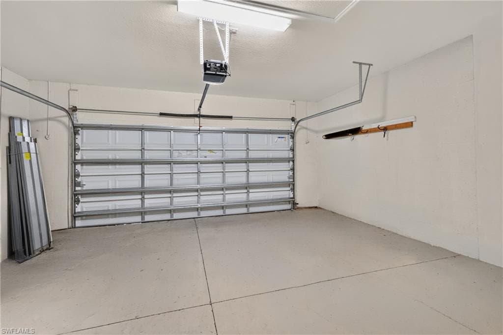 3576 Valle Santa CIR-19