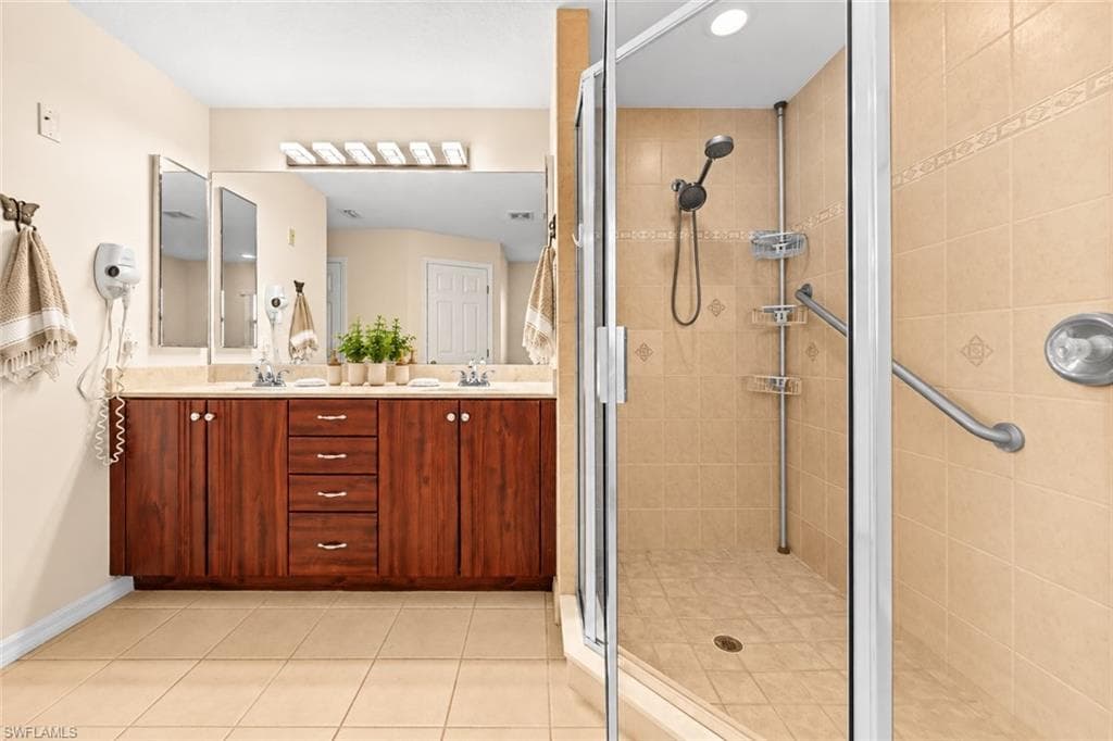 2223 NW 25th TER-24