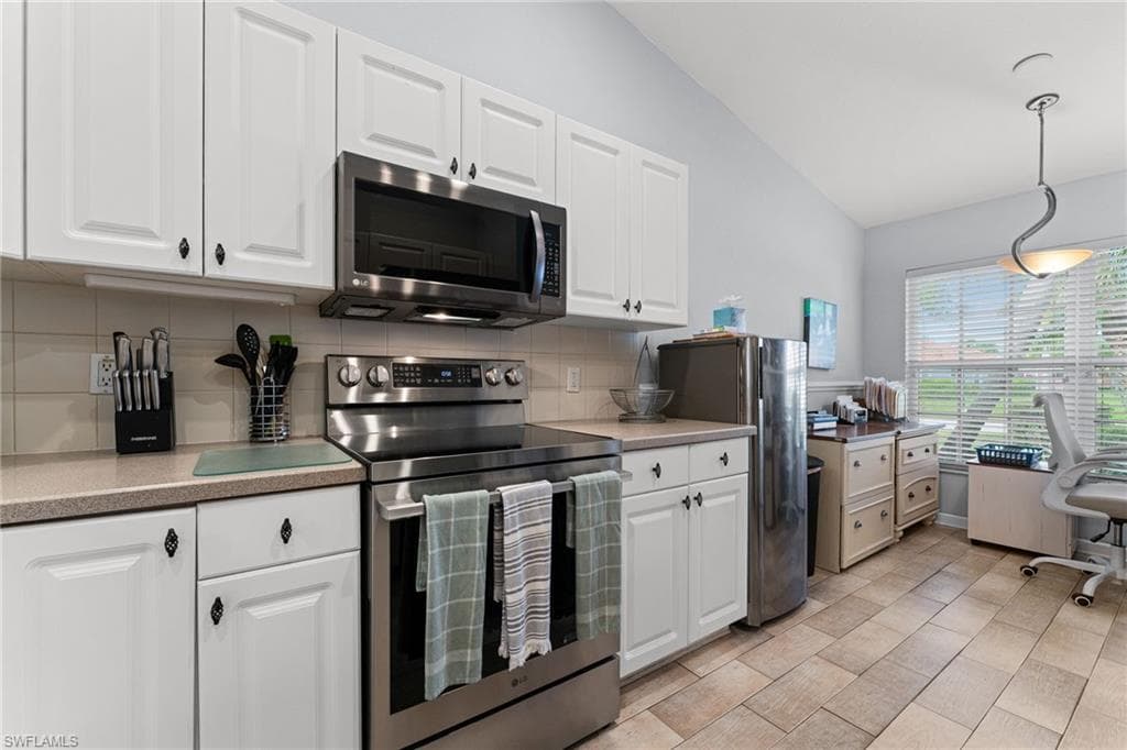 13812 Lily Pad CIR-20