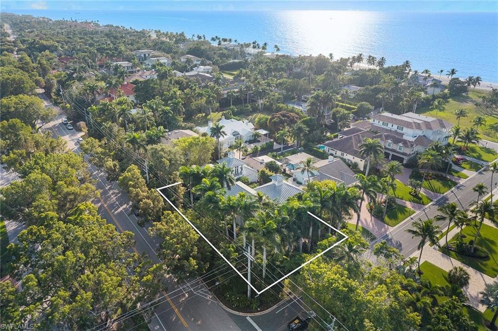 1800 Gordon DR-40