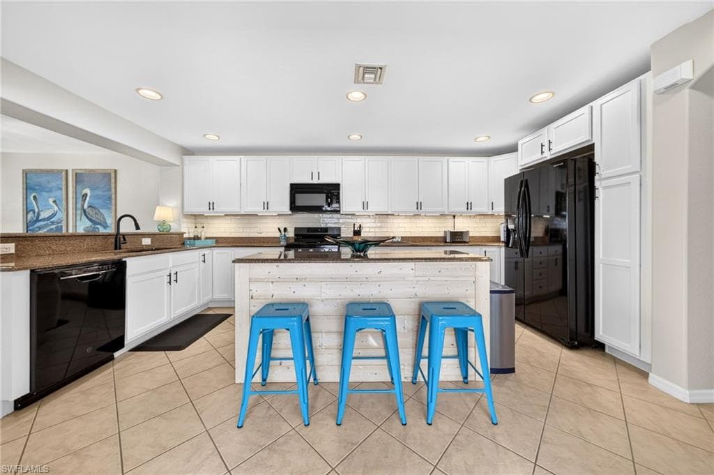 9049 Astonia WAY-14