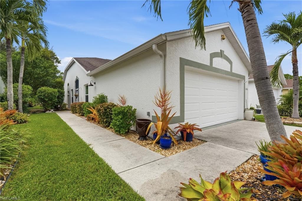 5253 Whitten DR-4