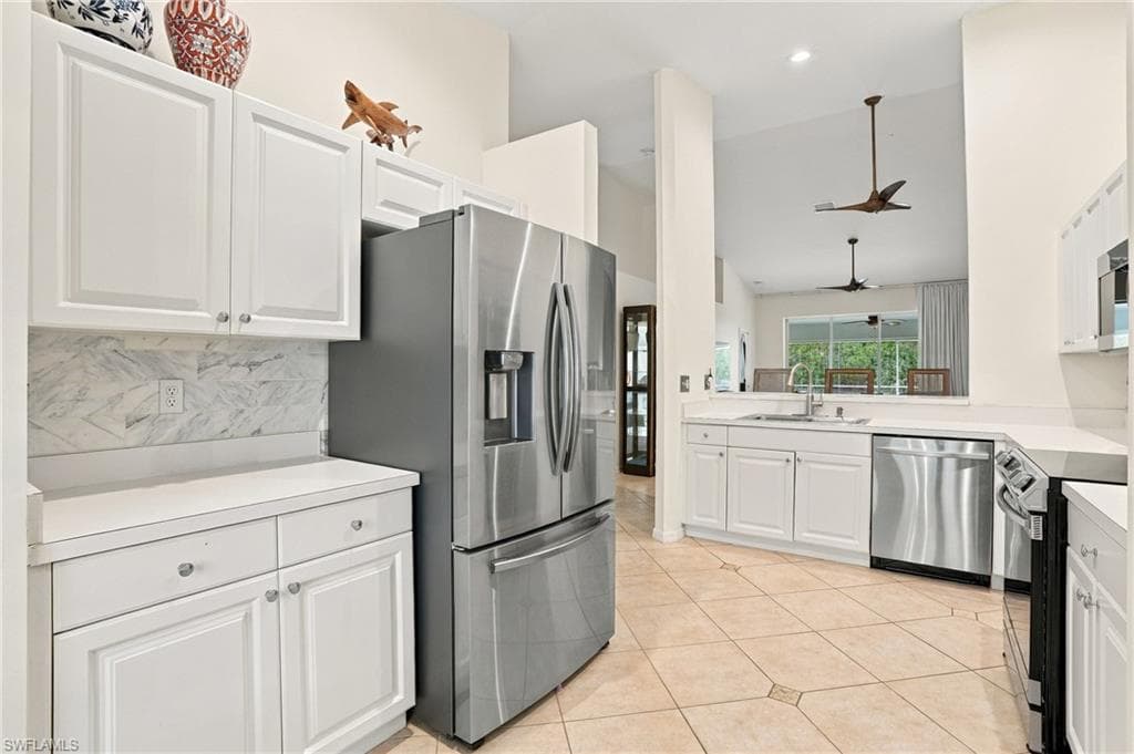 5253 Whitten DR-14