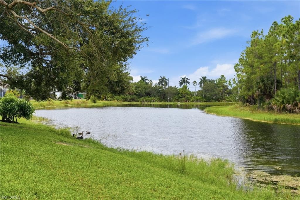 5253 Whitten DR-35