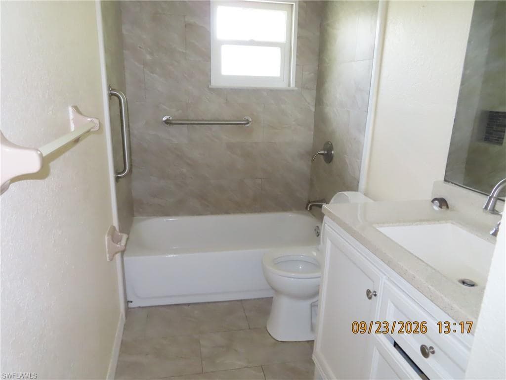 1579 Buck ST-5