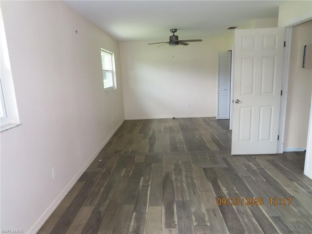 1579 Buck ST-6