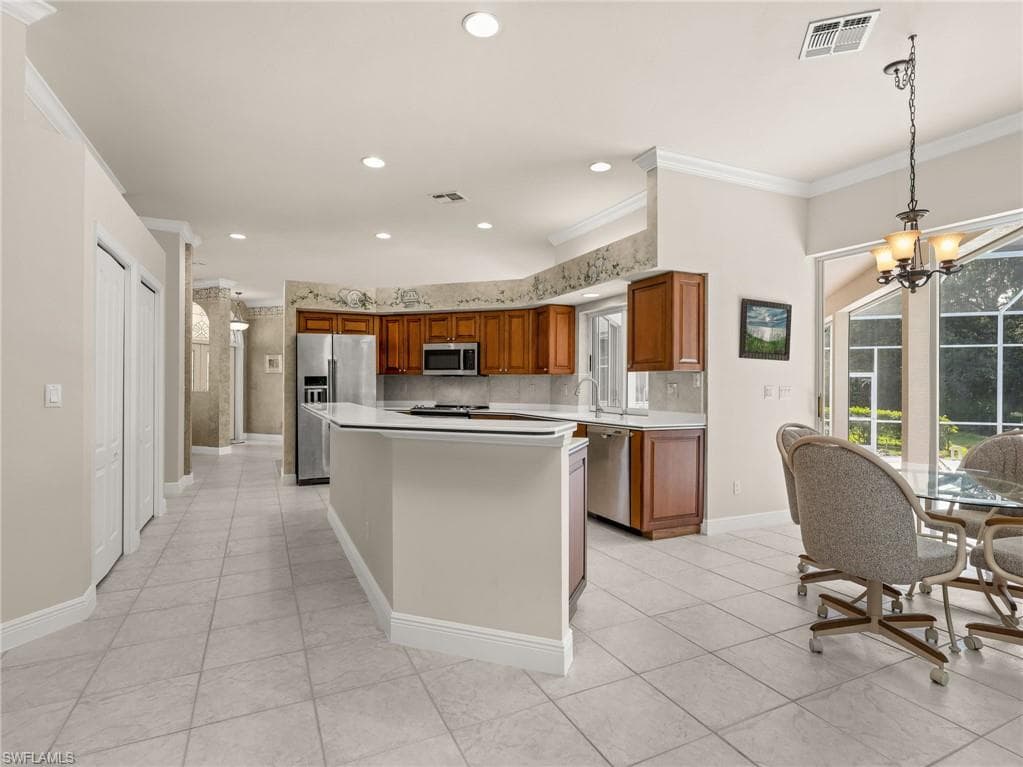 25870 Creekbend DR-20