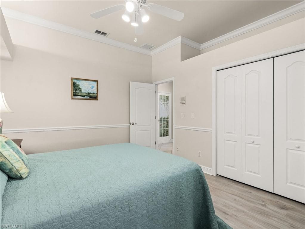 25870 Creekbend DR-30