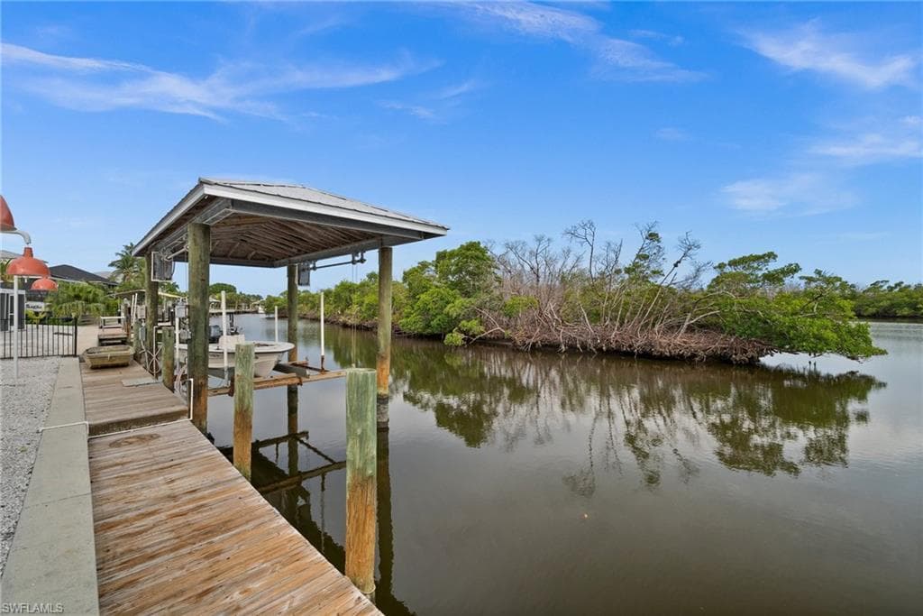 2713 8th AVE-44