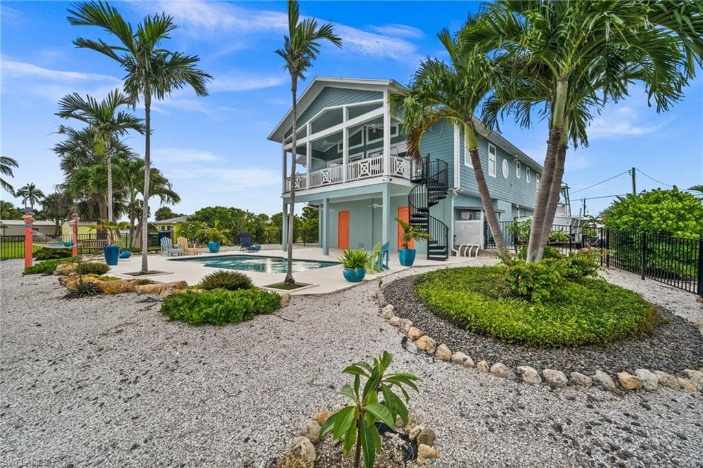 2713 8th AVE-21