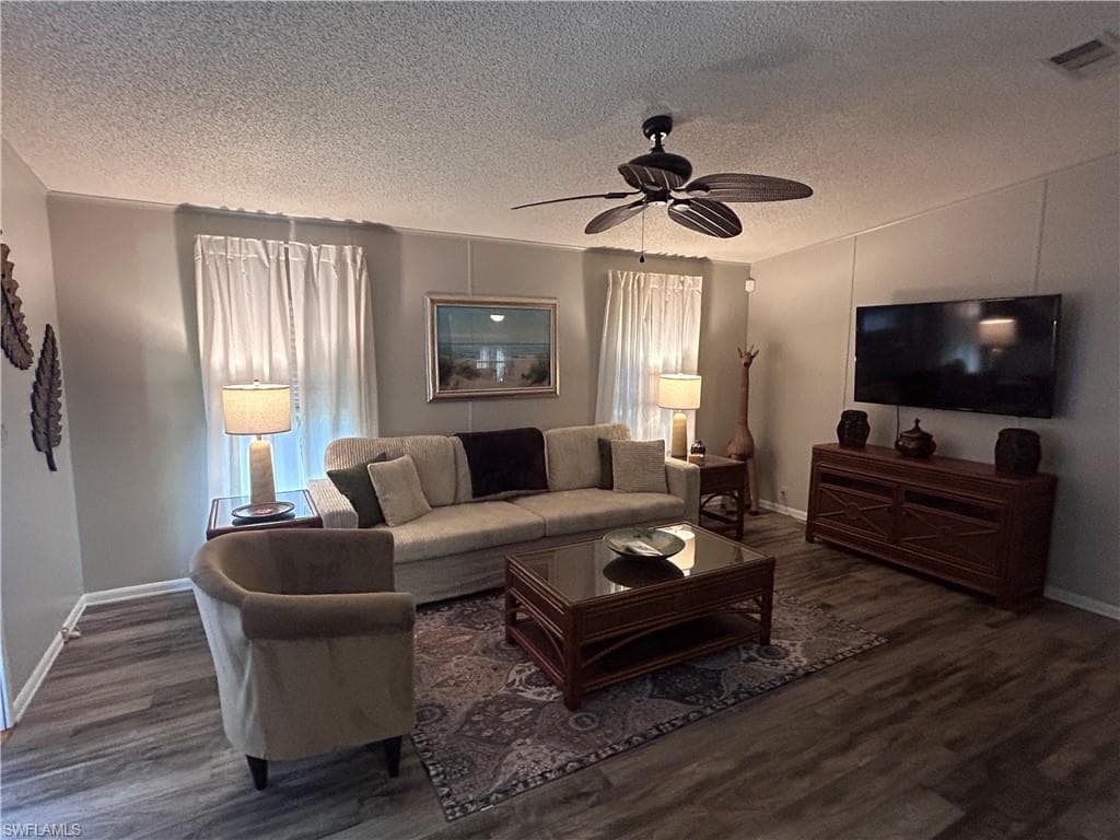 10561 Lake Loop RD 37M-9