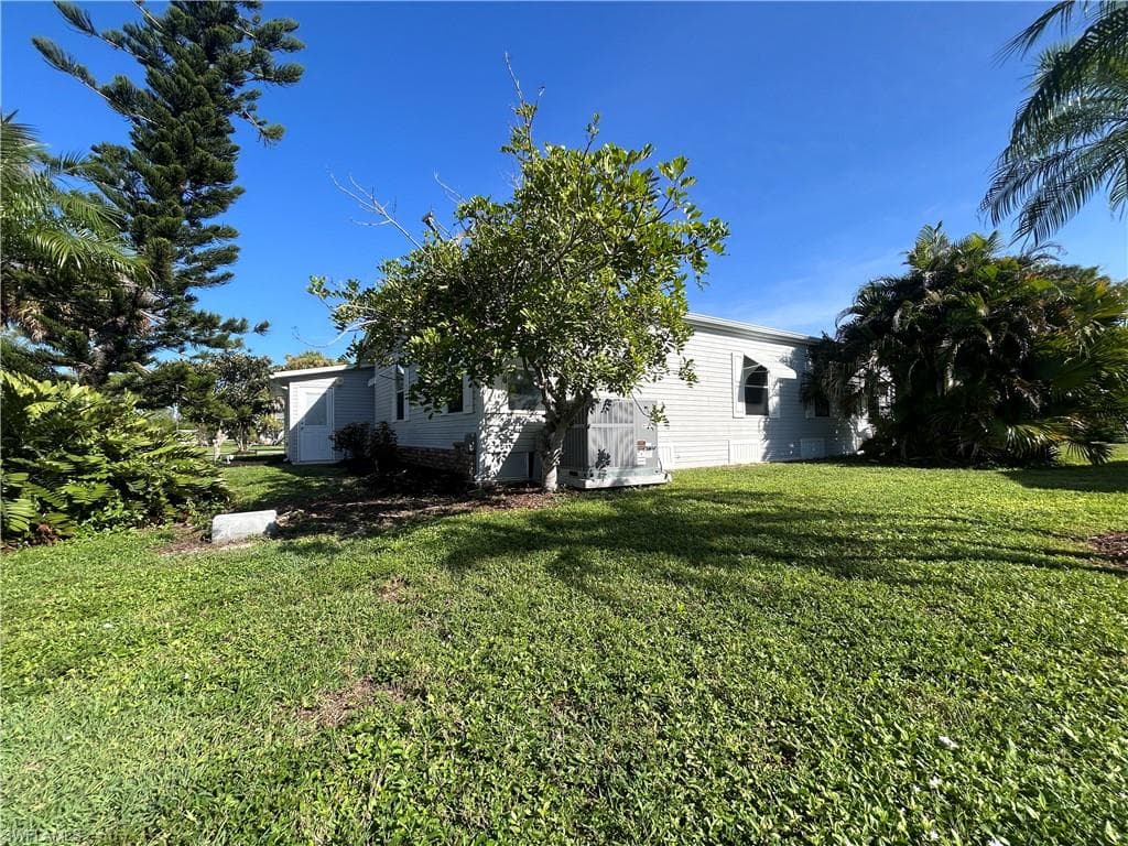 10561 Lake Loop RD 37M-29