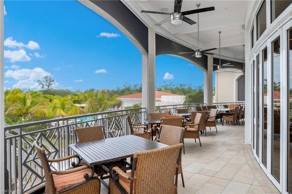 4863 Hampshire CT 104-42