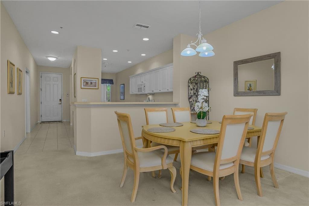 4863 Hampshire CT 104-11