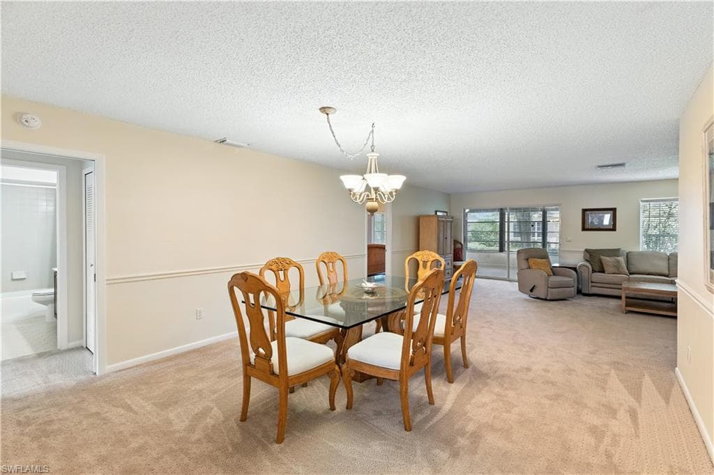 1267 Hazeltine DR-5